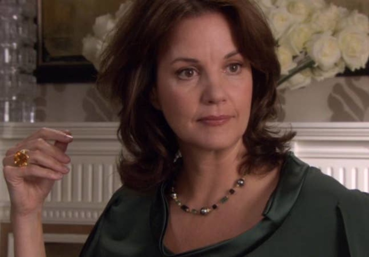 Veteran Actress Margaret Colin To Guest On The Locher Room Daytime