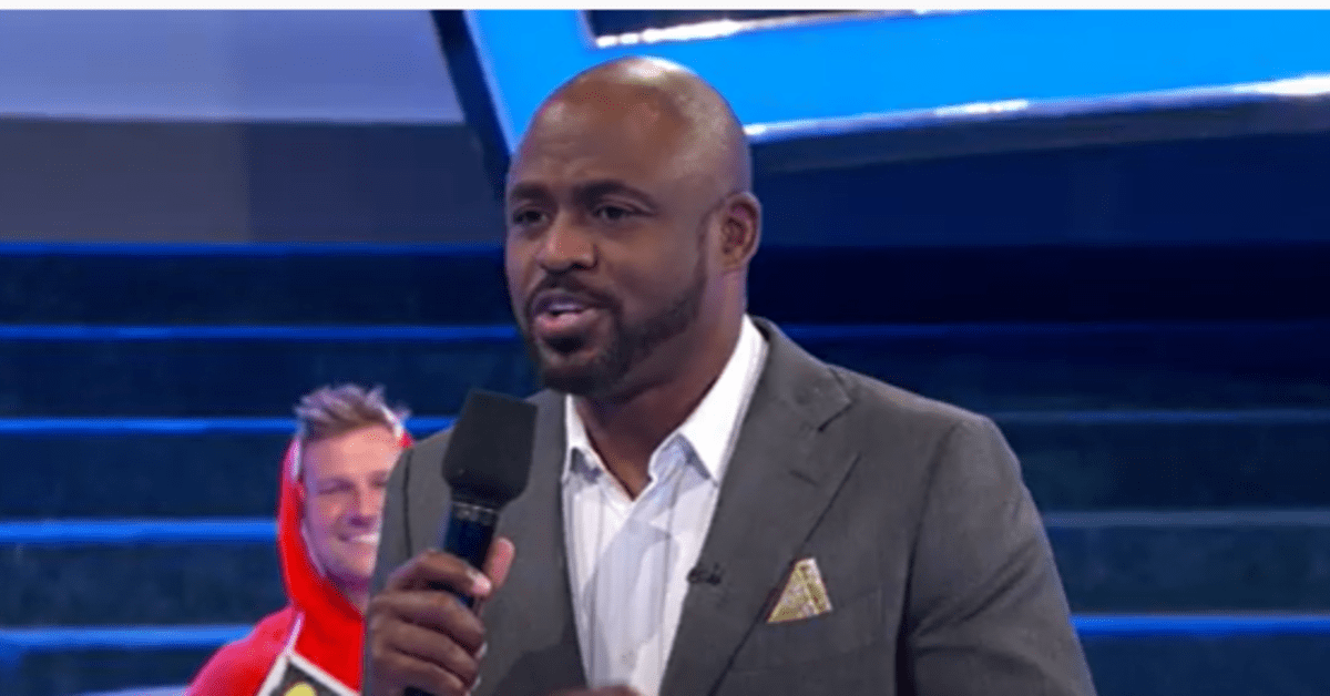 Wayne Brady Shares Early Let's Make a Deal Contestants Were Sometimes(02)