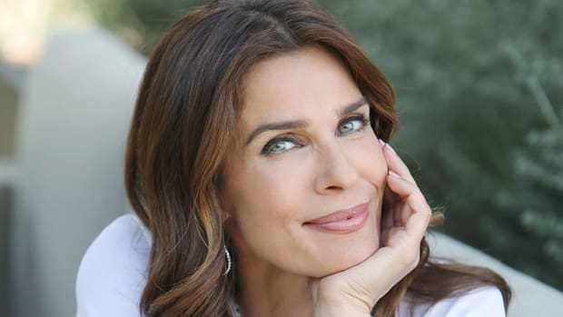 Kristian Alfonso, Days of Our Lives