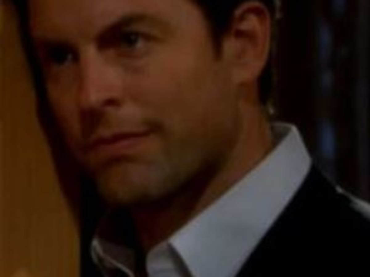 Michael Muhney, of 'Young and the Restless,' fired for allegedly