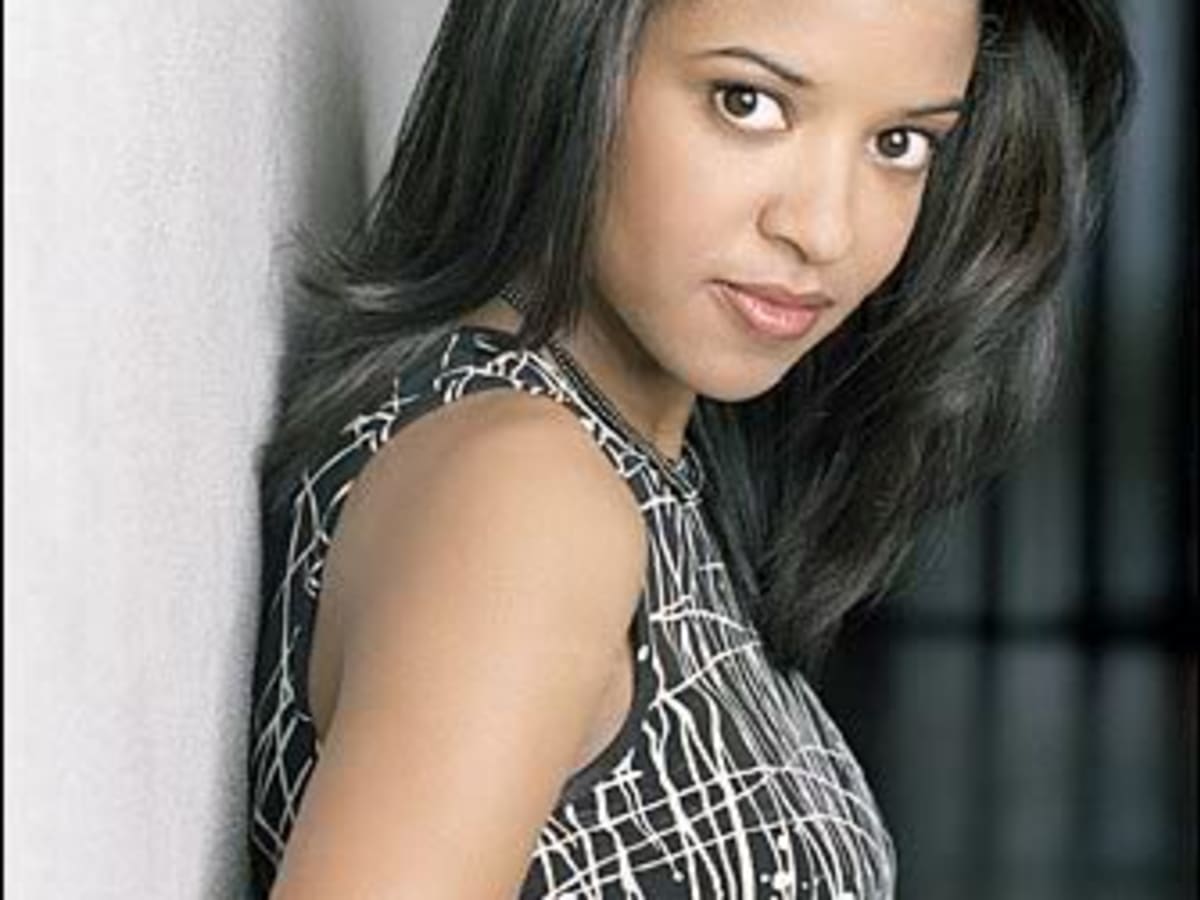 Renee Elise Goldsberry Lands Lead Role in