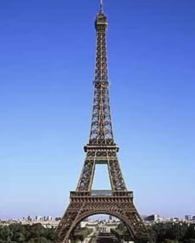 EiffelTower2