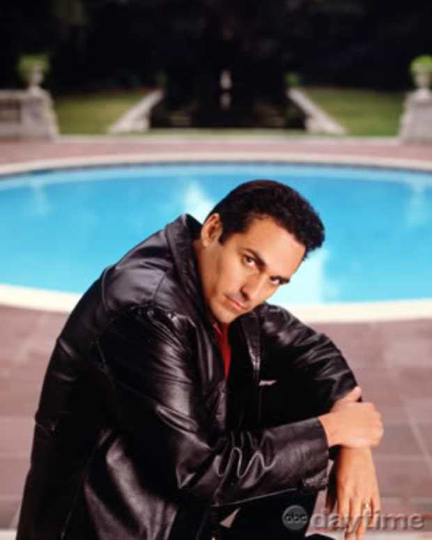 Joseph C. Phillips Guests on Young and Restless - Daytime Confidential