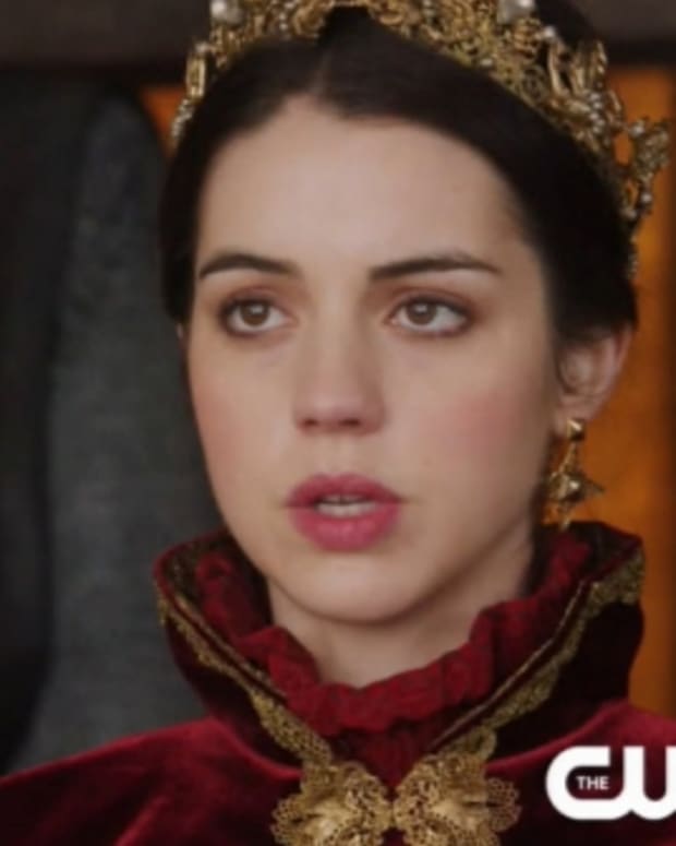 Reign-Episode-22-Video-Preview-Slaughter-of-Innocence