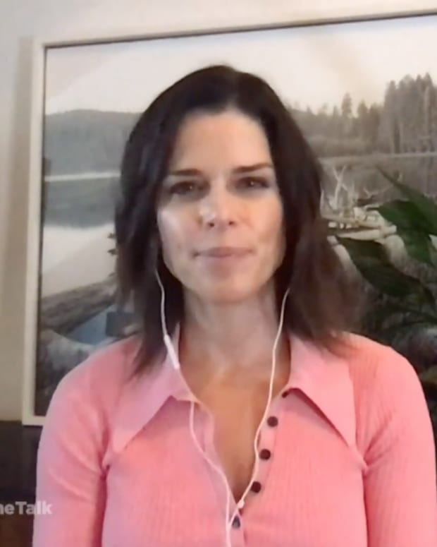 Neve Campbell, The Talk