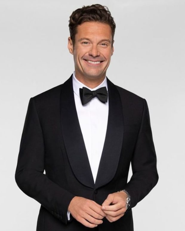 Ryan Seacrest Gives First Look At First Day at Wheel of Fortune ...