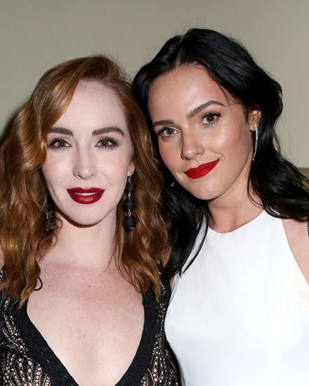 Camryn Grimes, Cait Fairbanks, The Young and the Restless