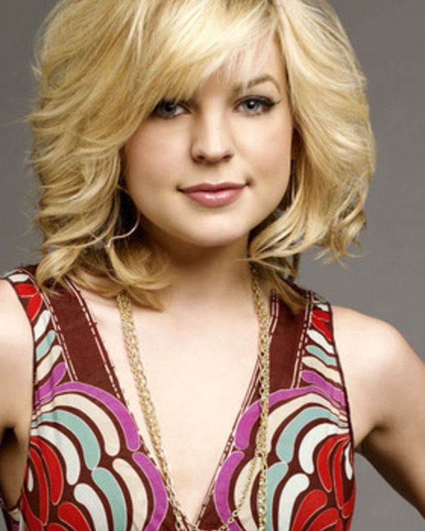 Kirsten Storms Reveals Stress-Related Skin Issues Caused General