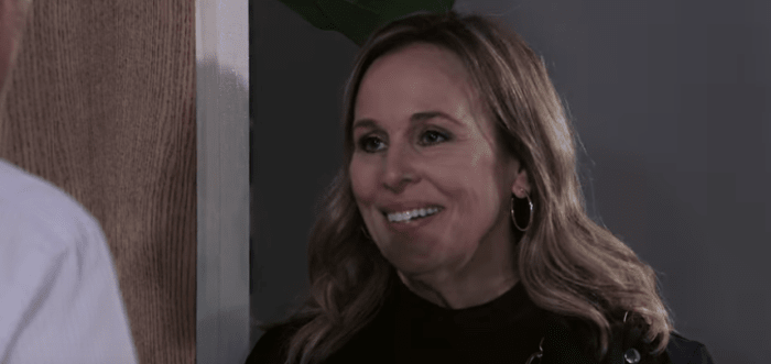 General Hospital Promo: Laura Comes Home to Danger - Daytime Confidential