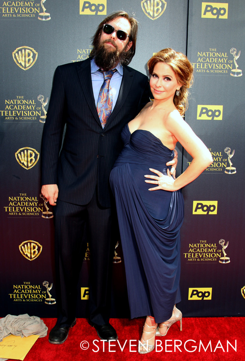 Red Carpet Couples Strike A Pose At Daytime Emmys (photos) - Daytime 