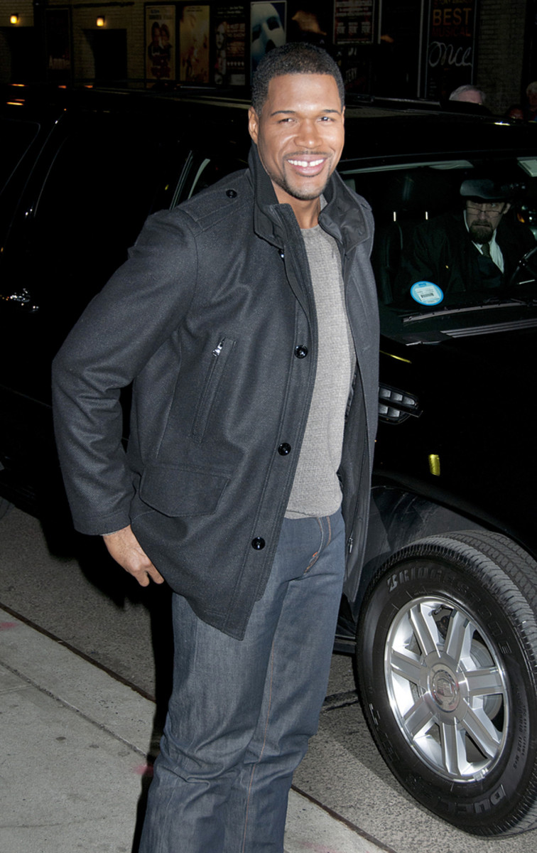 Michael Strahan's 'Live' Exit Moved Up to May 13 Daytime Confidential