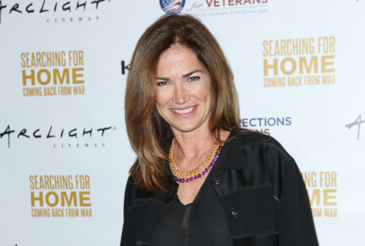 Kim Delaney Teases What&#39;s to Come for Jackie Templeton on General Hospital - Daytime Confidential