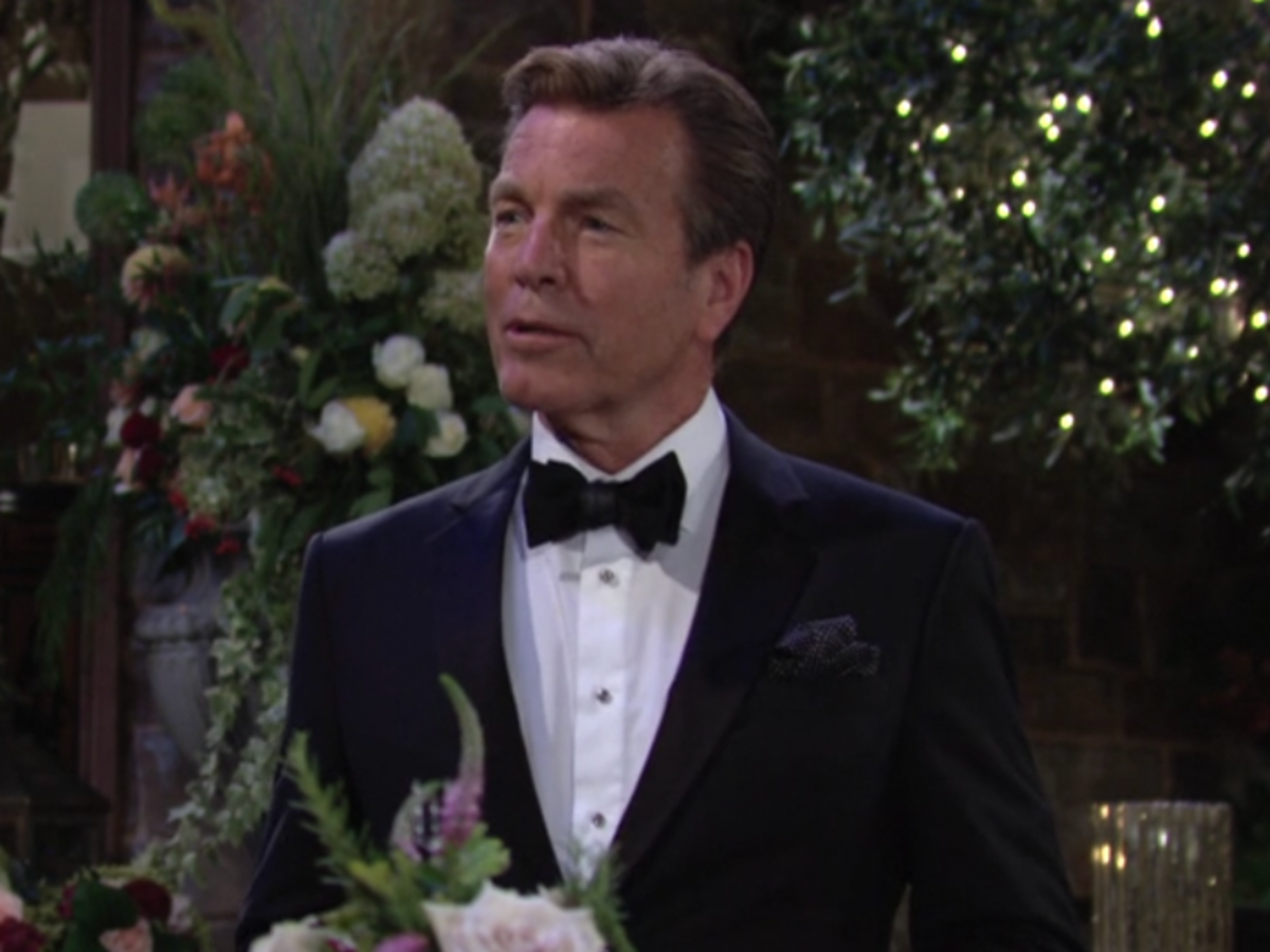 The Young And The Restless Recap Jack Cant Resist Taking A Jab At Sally Watch Daytime