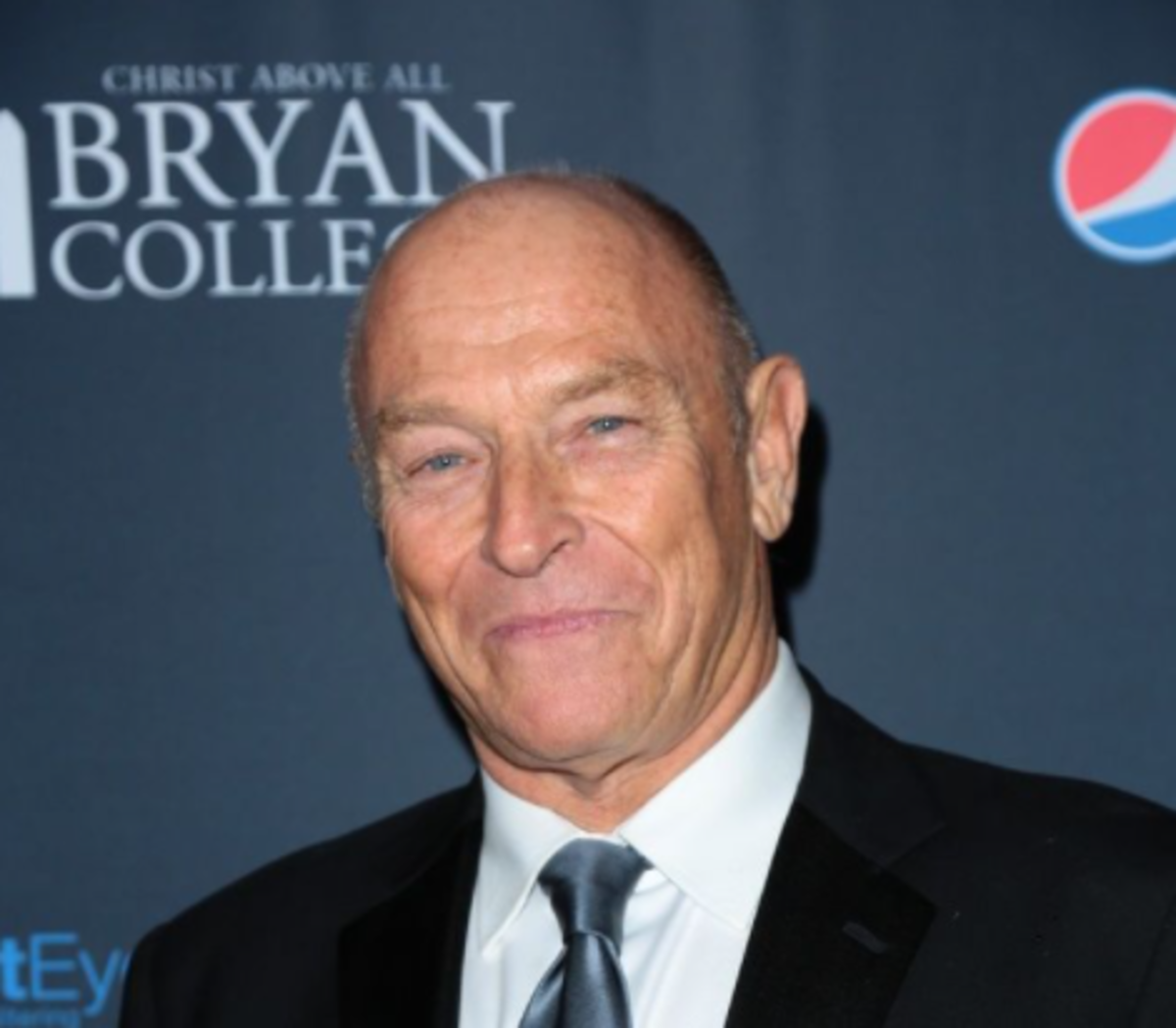 Corbin Bernsen to Reprise Arnie Becker For ABC's L.A. Law Pilot ...